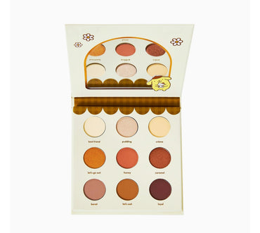 Paleta de sombras de ojos: 9 tonos mate brillante metálico.