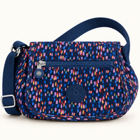 Bolso bandolera Kipling azul con estampado multicolor, vista frontal