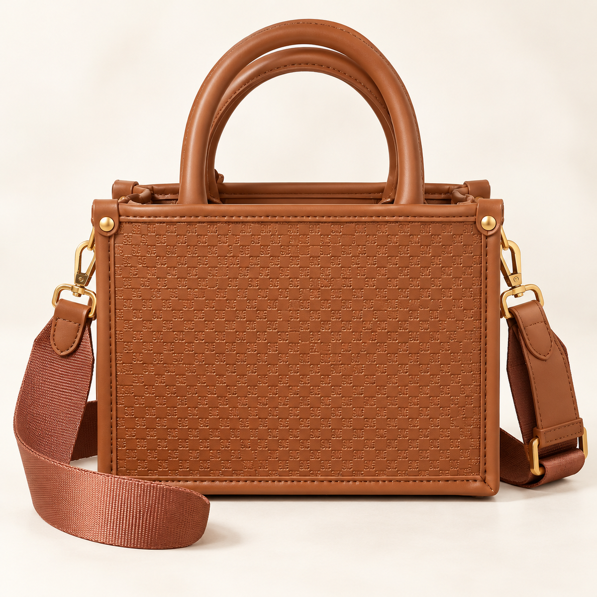 Cartera Steve Madden café vista posterior