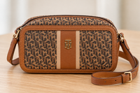 Crossbody Tommy Hilfiger café: mesa