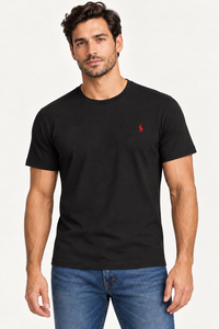 Polera negra Polo Ralph Lauren con caballo rojo en el pecho