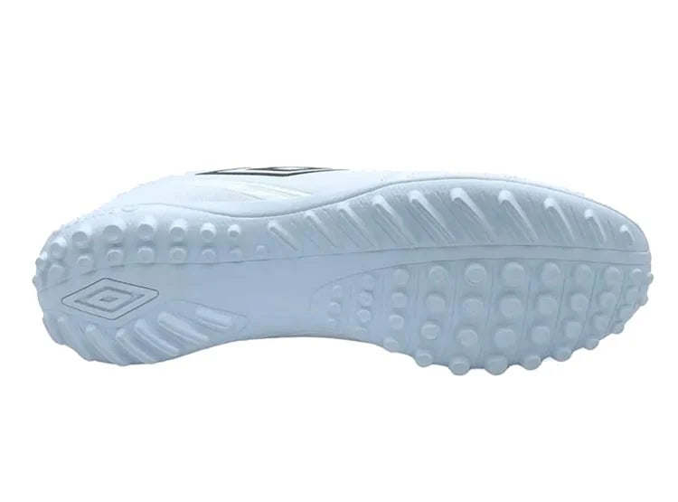 ZAPATILLAS HOMBRE UMBRO FÚTBOL BLANCO CLASSICO XII LT TF - La Tiendita de la Jose