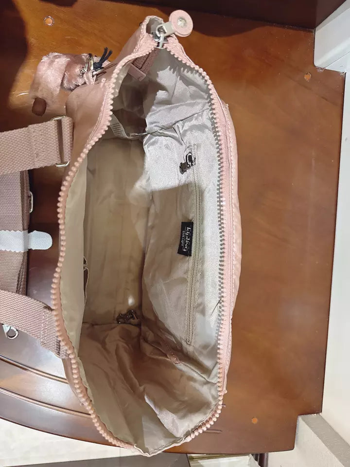 Bolso Bandolera Kipling Metálico Oro Rosa para Mujer - La Tiendita de la Jose